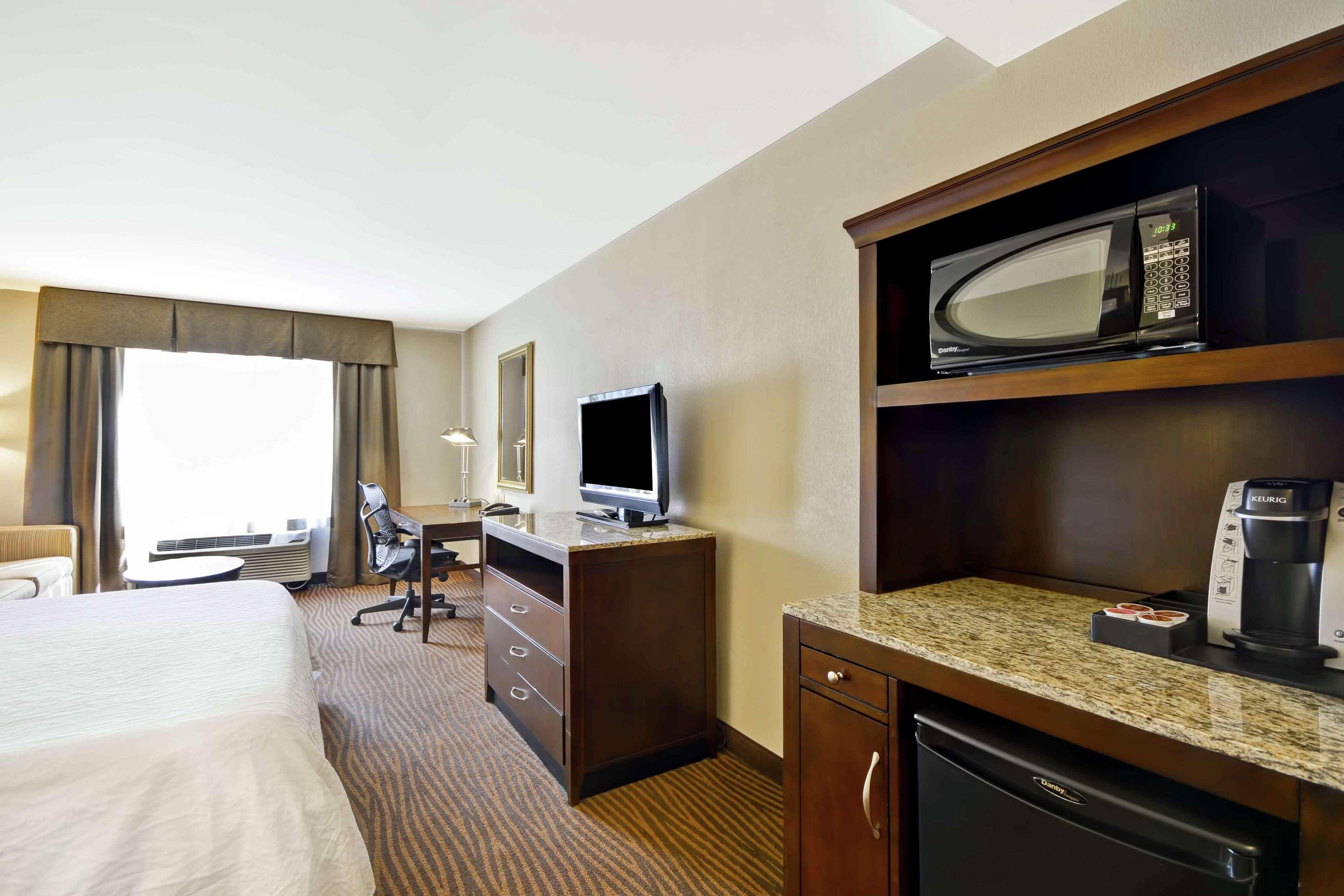 Hilton Garden Inn Fort Myers Zewnętrze zdjęcie