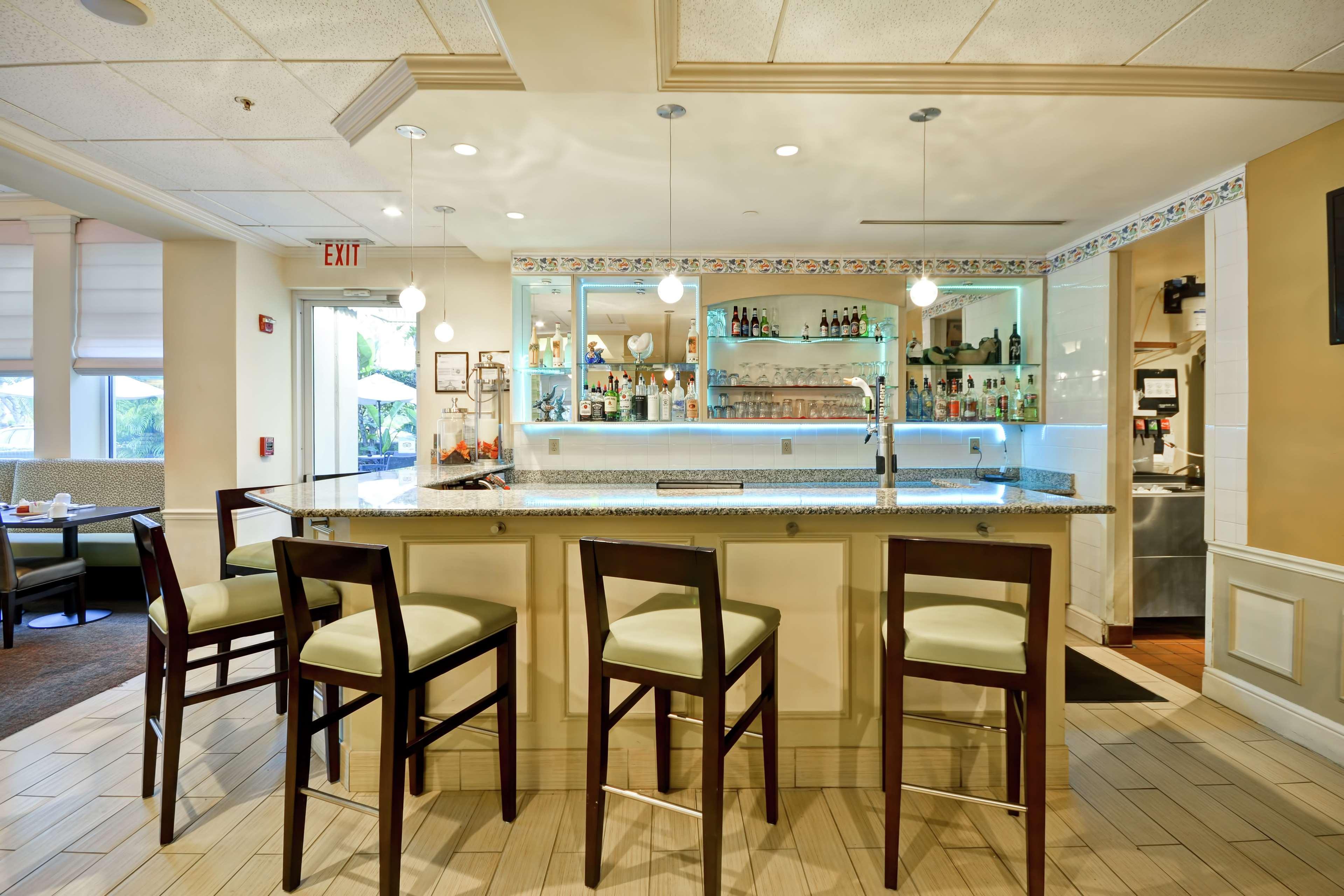Hilton Garden Inn Fort Myers Zewnętrze zdjęcie