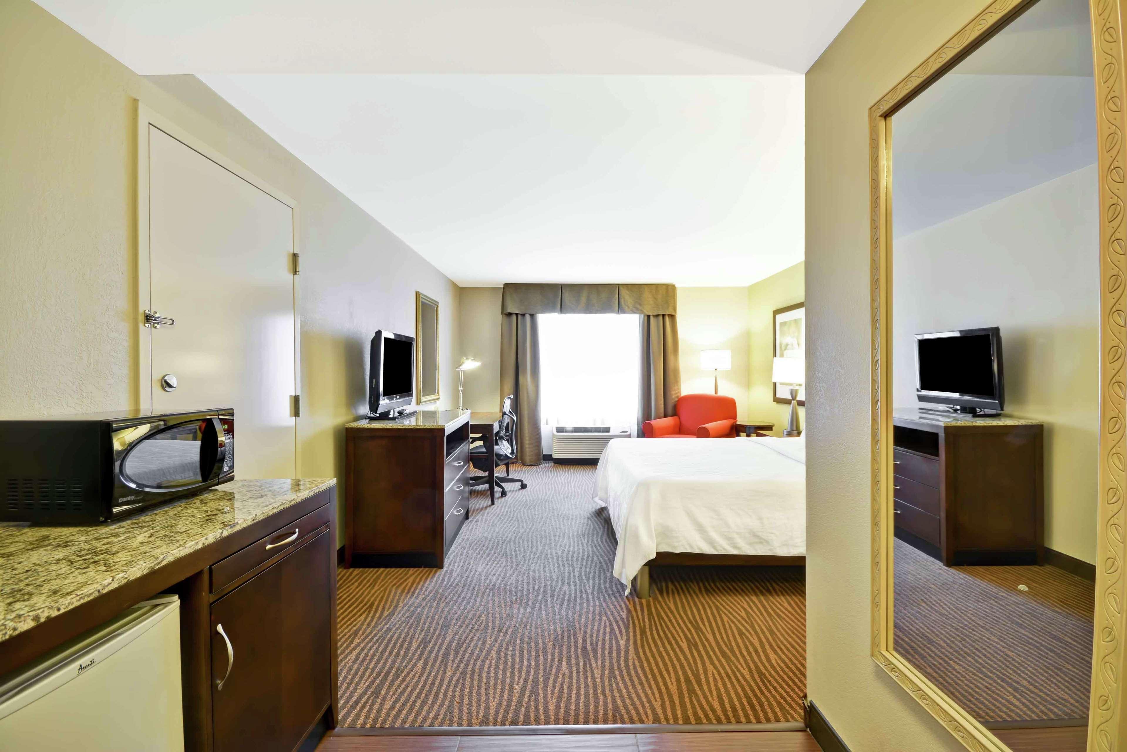 Hilton Garden Inn Fort Myers Zewnętrze zdjęcie