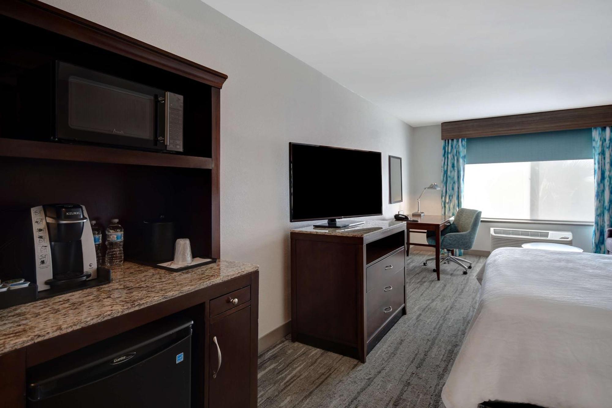 Hilton Garden Inn Fort Myers Zewnętrze zdjęcie